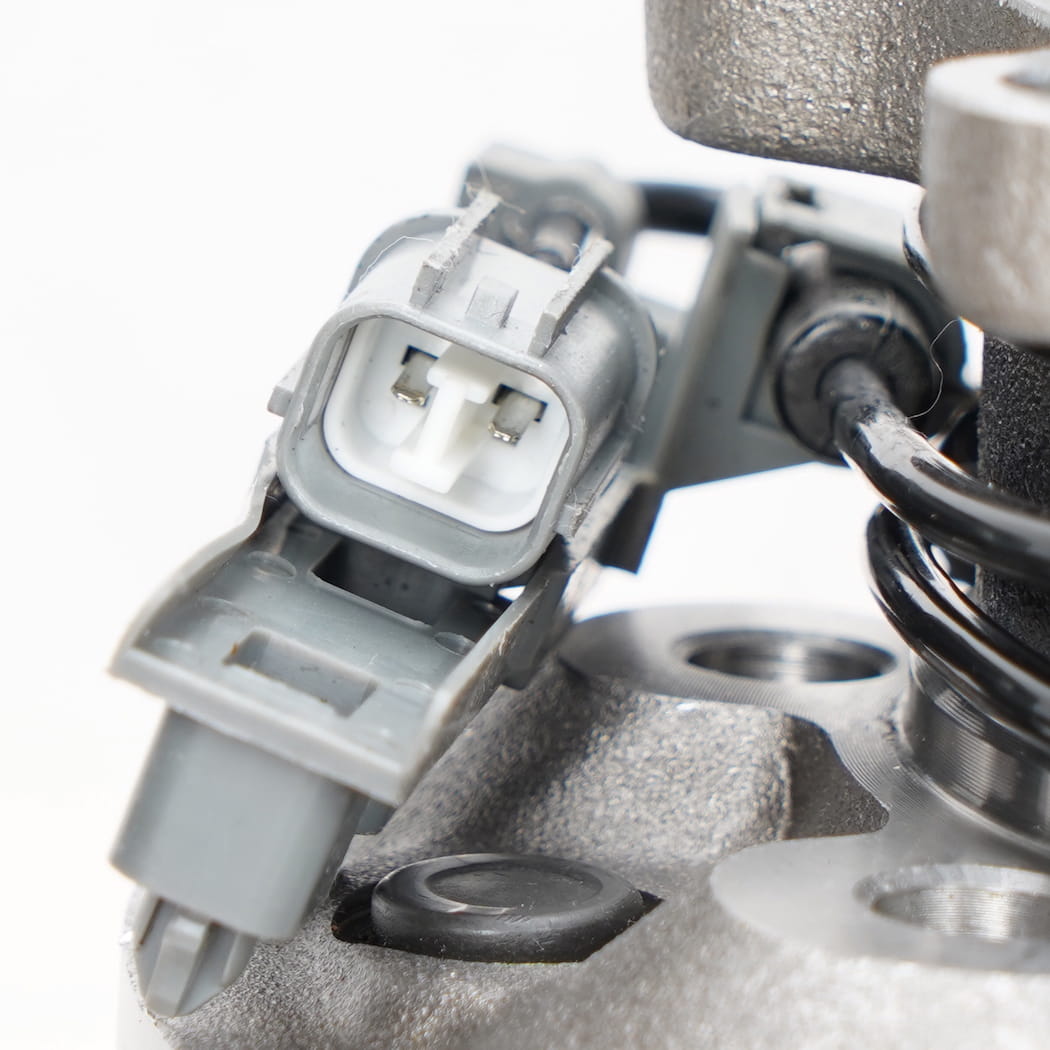 Hanhub 515111 ön tekerlek göbeği ve Chevy Colorado Kanyonu I-350 I-370 ile uyumlu Rulman Montajı HA590023 15100274 81510-02740 FW7111 6-LUG